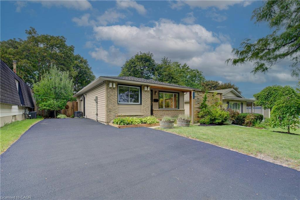 73 Christopher Drive