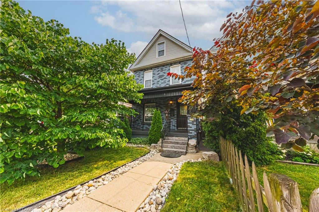 218 Grosvenor Avenue N, Hamilton, ON, L8L 7S9