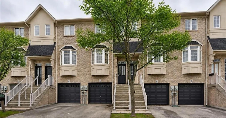 5-5080 Fairview Street, Burlington, ON, L7L 7E9