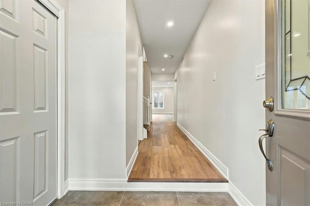 1194 Treetop Terrace, Oakville, ON, L6M 3N2 - 5