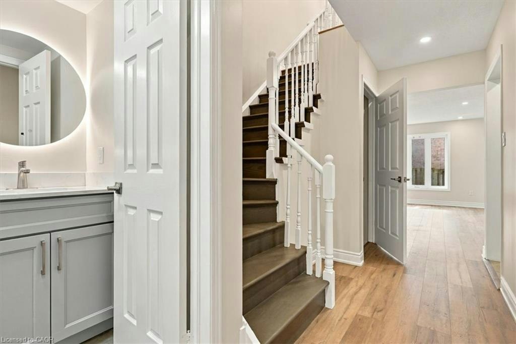 1194 Treetop Terrace, Oakville, ON, L6M 3N2 - 7