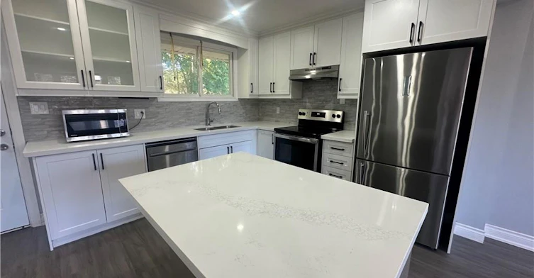 Upper-16 Poplar Street, Norfolk County, ON, N3Y 1B2 - 2
