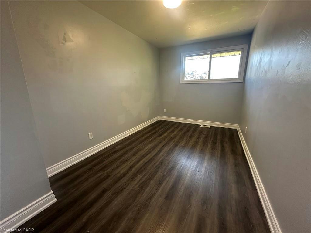 Upper-16 Poplar Street, Norfolk County, ON, N3Y 1B2 - 7