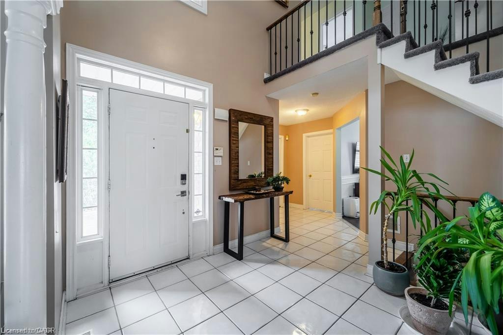 Lower-49 Meadowlands Boulevard, Hamilton, ON, L9K 1H8 - 3