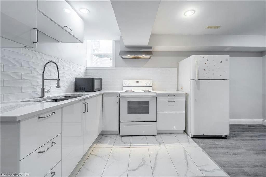 Lower-49 Meadowlands Boulevard, Hamilton, ON, L9K 1H8 - 8
