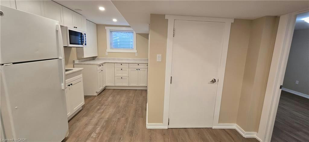 B-120 Elmwood Avenue, Cambridge, ON, N1R 4Y6 - 10