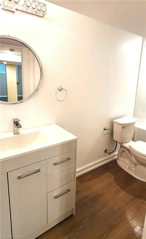 B-120 Elmwood Avenue, Cambridge, ON, N1R 4Y6 - 16