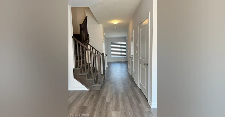 49-61 Soho Street, Hamilton, ON, L8J 0M6 - 4