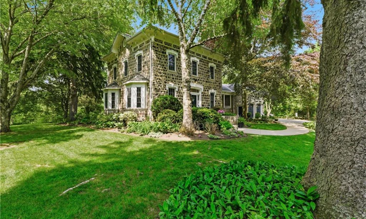 25 Dunbar Street
