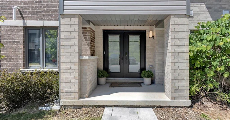 1118-585 Colborne Street, Brantford, ON, N3S 3M7 - 6