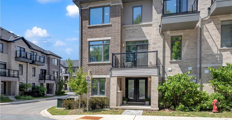 1118-585 Colborne Street, Brantford, ON, N3S 3M7 - 4