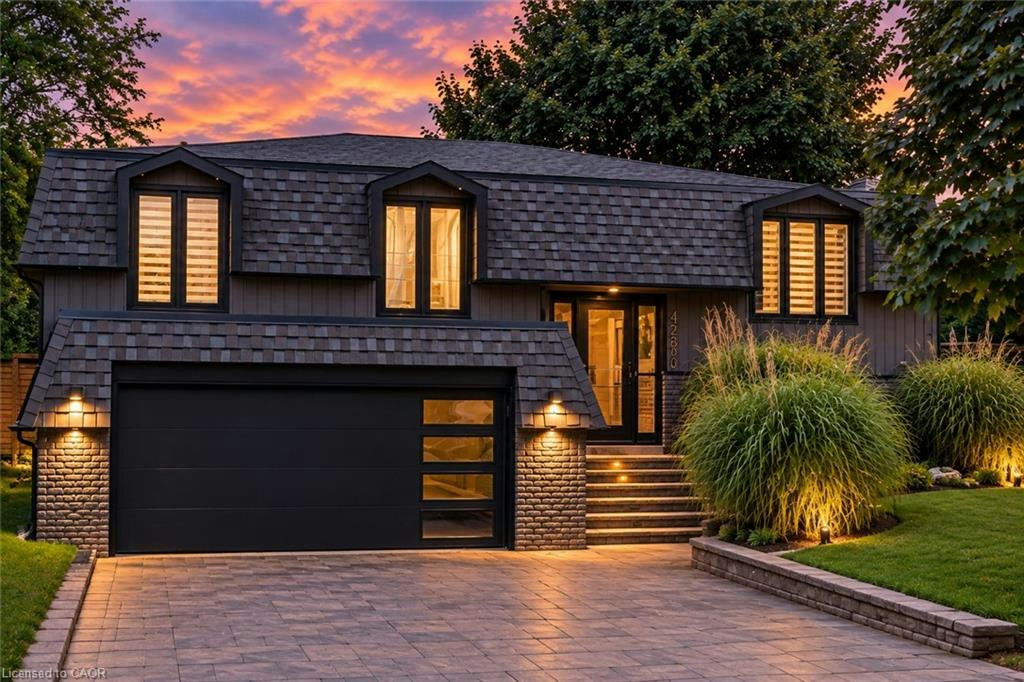 4236 Longmoor Drive, Burlington, ON, L7L 4Z9