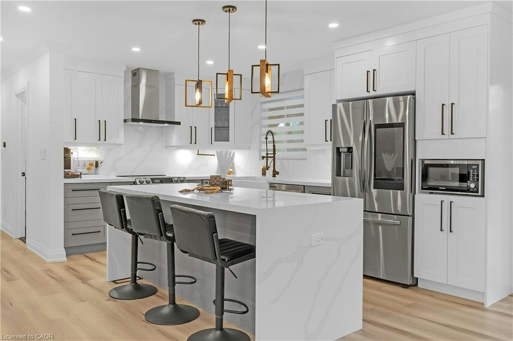 4236 Longmoor Drive, Burlington, ON, L7L 4Z9