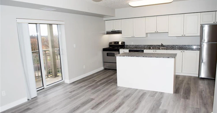 418-239 Auburn Drive, Waterloo, ON, N2K 0B7 - 10