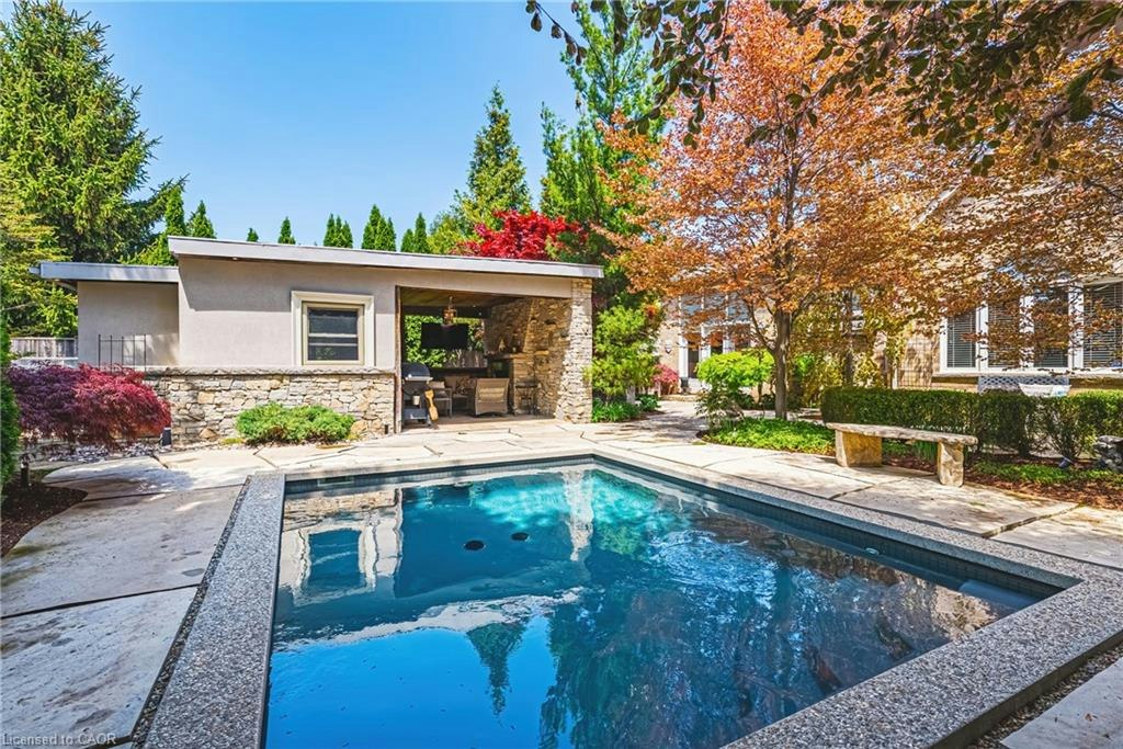 2178 Berwick Drive, Burlington, ON, L7M 5C2