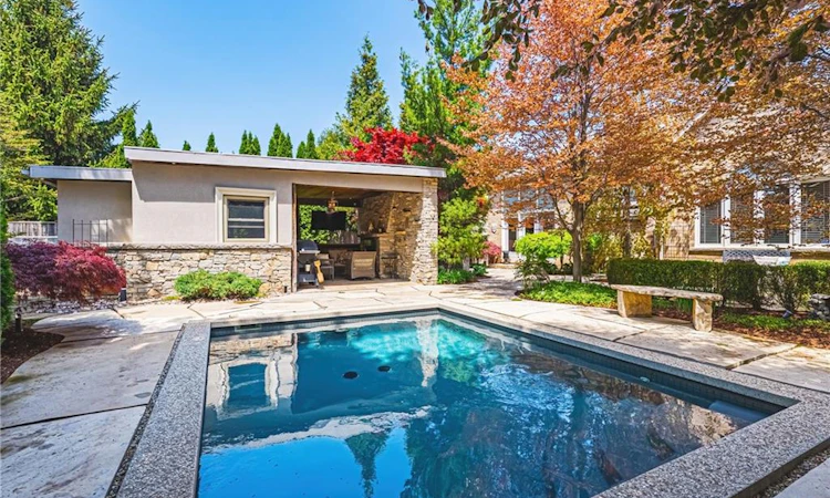 2178 Berwick Drive