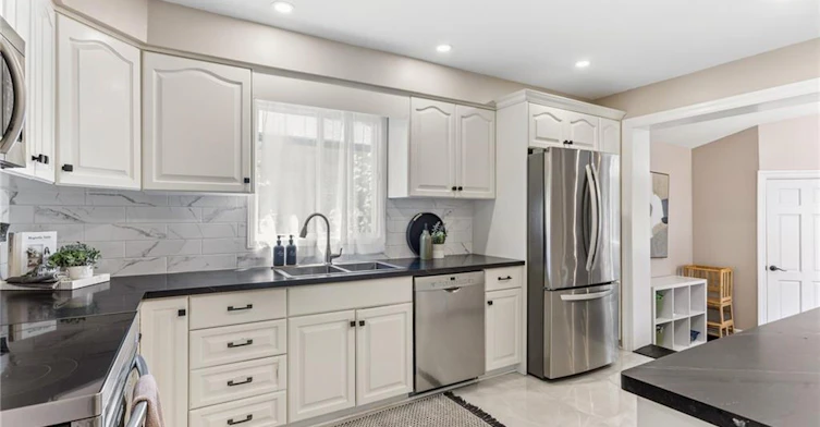 4512 Cedarbrook Lane, Lincoln, ON, L3J 0B2 - 10