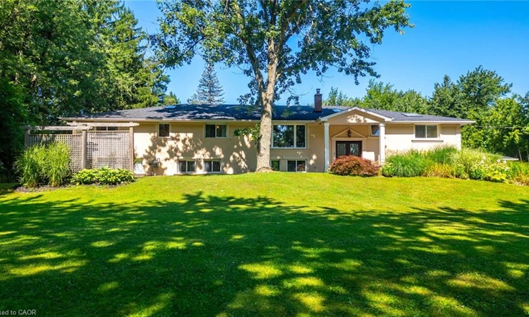 2159 Britannia Road