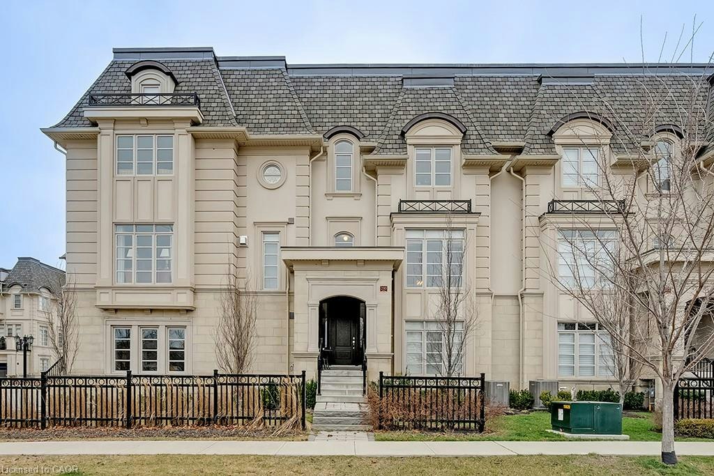 210 Dorval Drive, Oakville, ON, L6K 0G5