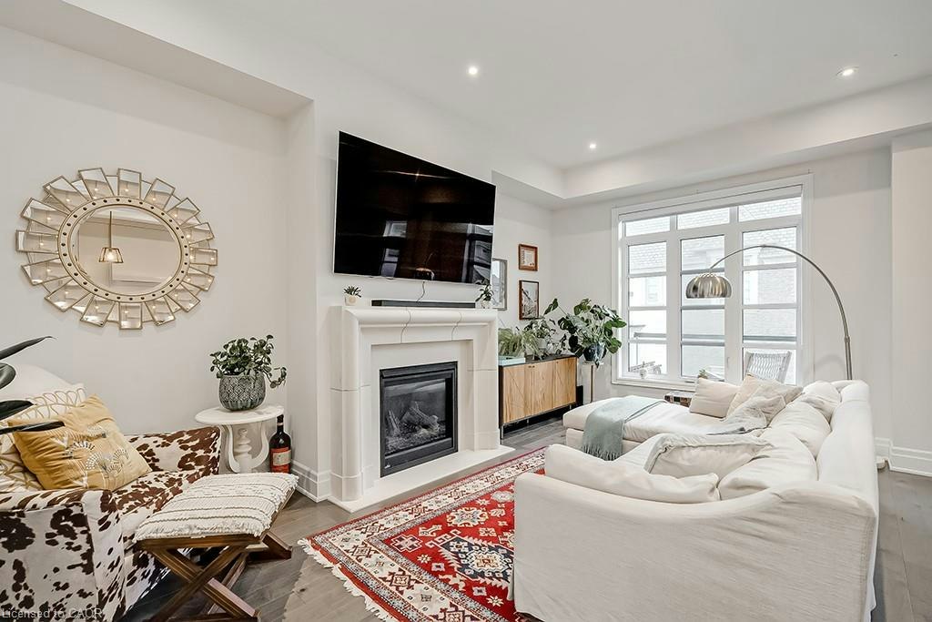 210 Dorval Drive, Oakville, ON, L6K 0G5 - 10
