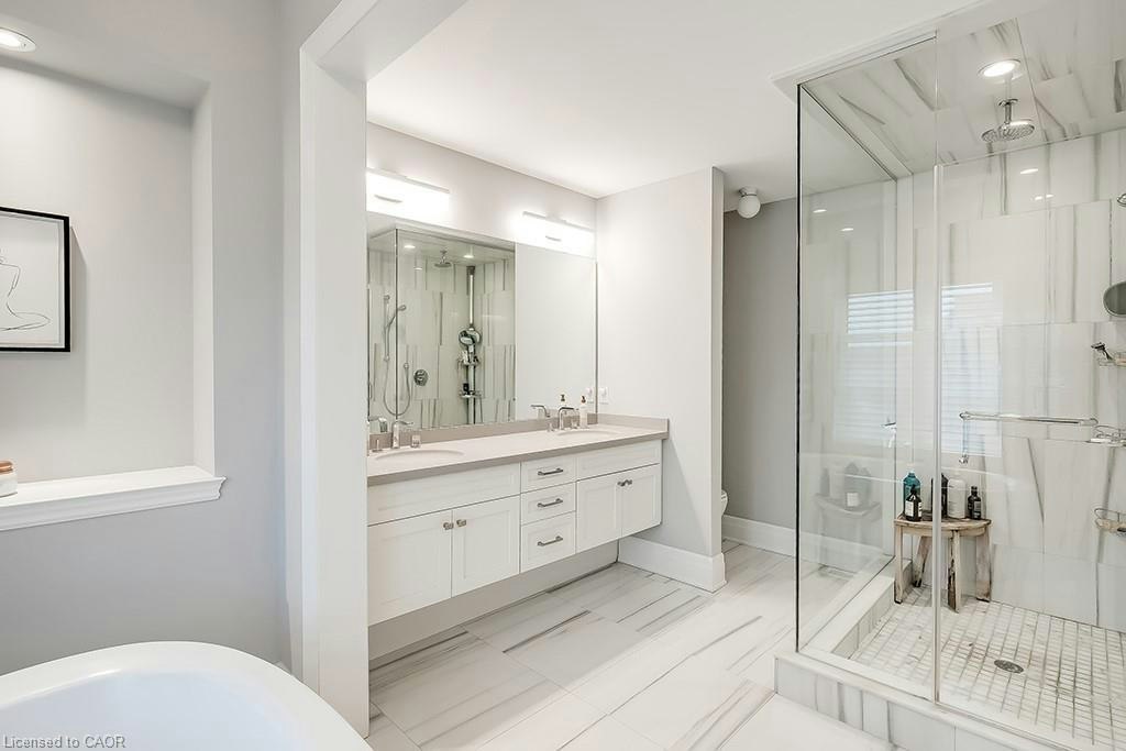 210 Dorval Drive, Oakville, ON, L6K 0G5 - 31