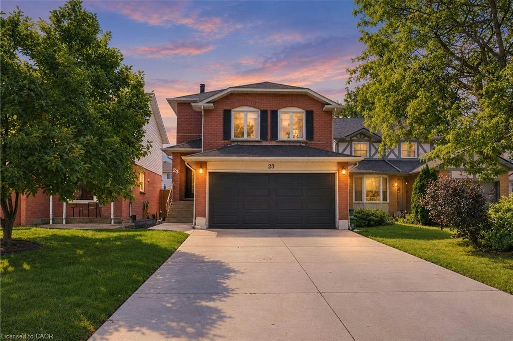23 Desantis Court, Hamilton, ON, L8W 3A9