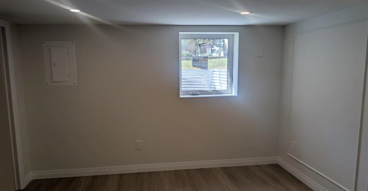 184 Plains Road E, Burlington, ON, L7T 2C3 - 11