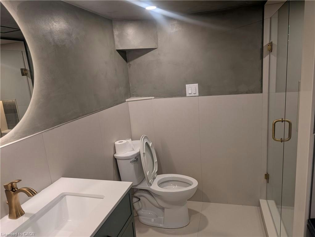 184 Plains Road E, Burlington, ON, L7T 2C3 - 13