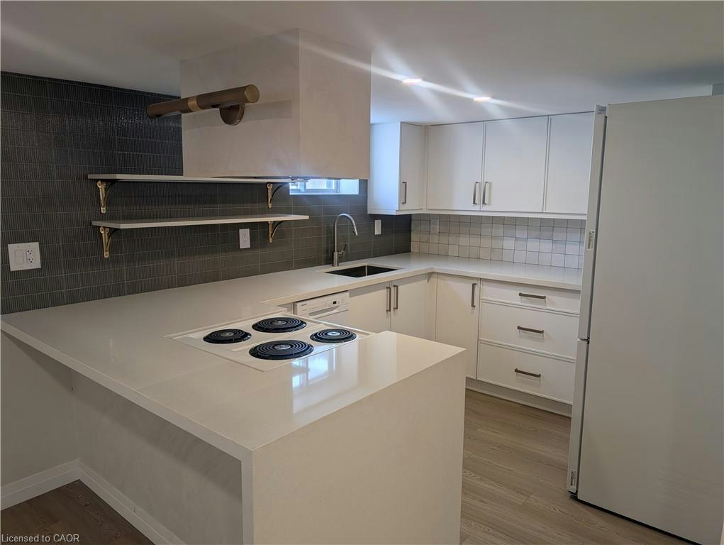 184 Plains Road E, Burlington, ON, L7T 2C3 - 3