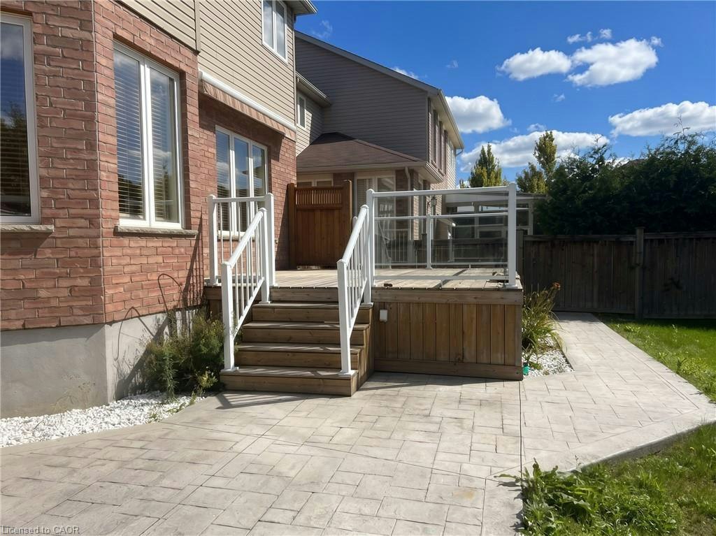 72 Blossomfield Crescent, Cambridge, ON, N1S 0A5 - 3