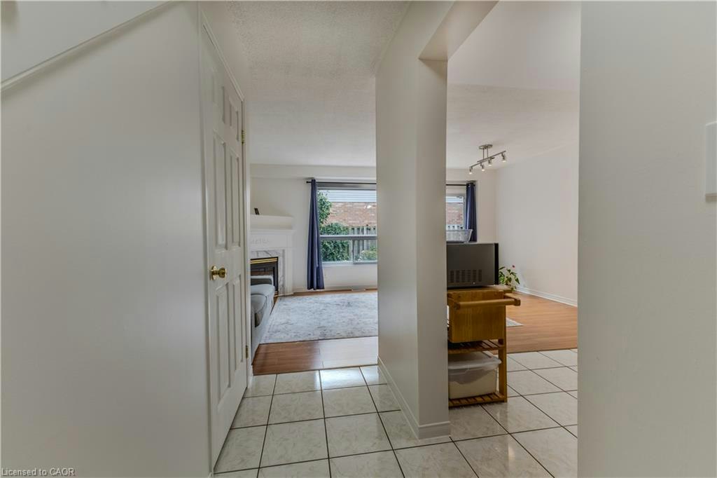 32-10 Cadham Boulevard, Hamilton, ON, L8W 3X6 - 6