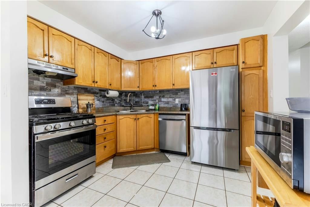 32-10 Cadham Boulevard, Hamilton, ON, L8W 3X6 - 7