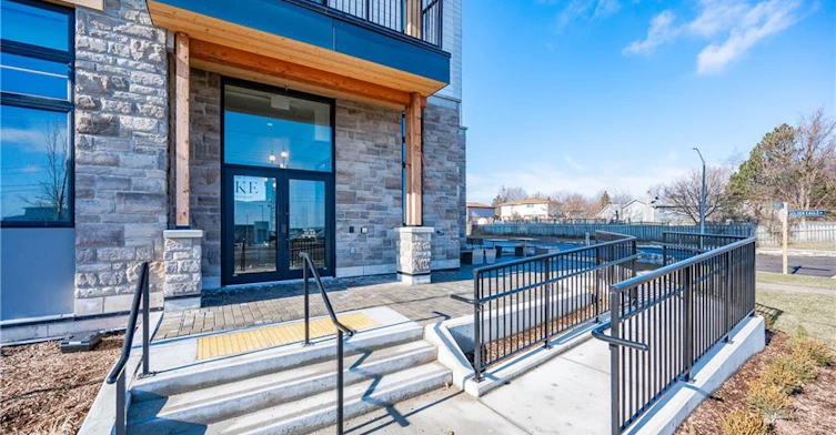 411-101 Golden Eagle Road, Waterloo, ON, N2V 1C3 - 39