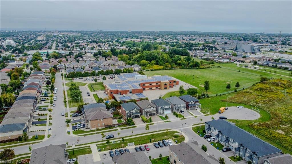 25-120 Vineberg Drive, Hamilton, ON, L8W 0B5 - 33