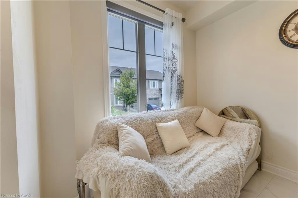 25-120 Vineberg Drive, Hamilton, ON, L8W 0B5 - 32