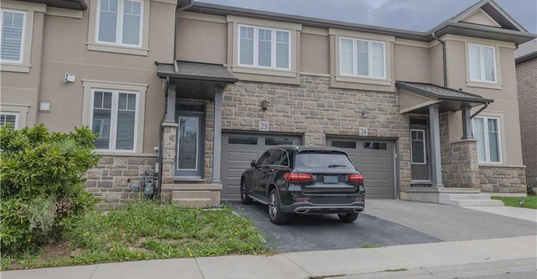 25-120 Vineberg Drive, Hamilton, ON, L8W 0B5