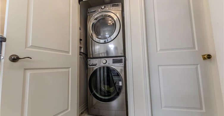 25-120 Vineberg Drive, Hamilton, ON, L8W 0B5 - 12