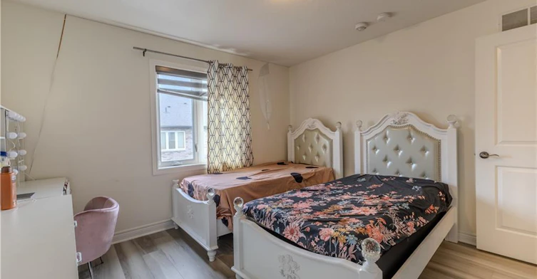 25-120 Vineberg Drive, Hamilton, ON, L8W 0B5 - 13