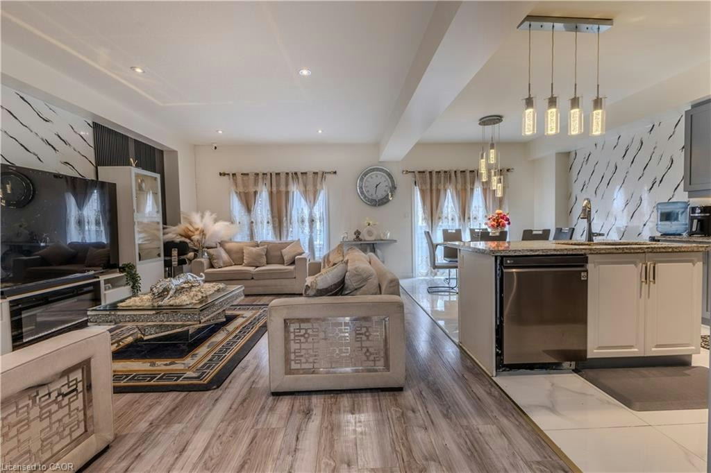 25-120 Vineberg Drive, Hamilton, ON, L8W 0B5 - 4
