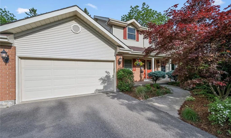 21 Tinatawa Court