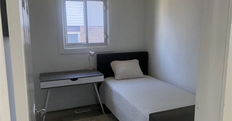 Upper-17 Mellenby Street, Hamilton, ON, L8J 1E6 - 11