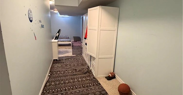 23 Oakrun Street, Hamilton, ON, L8E 6E7 - 11