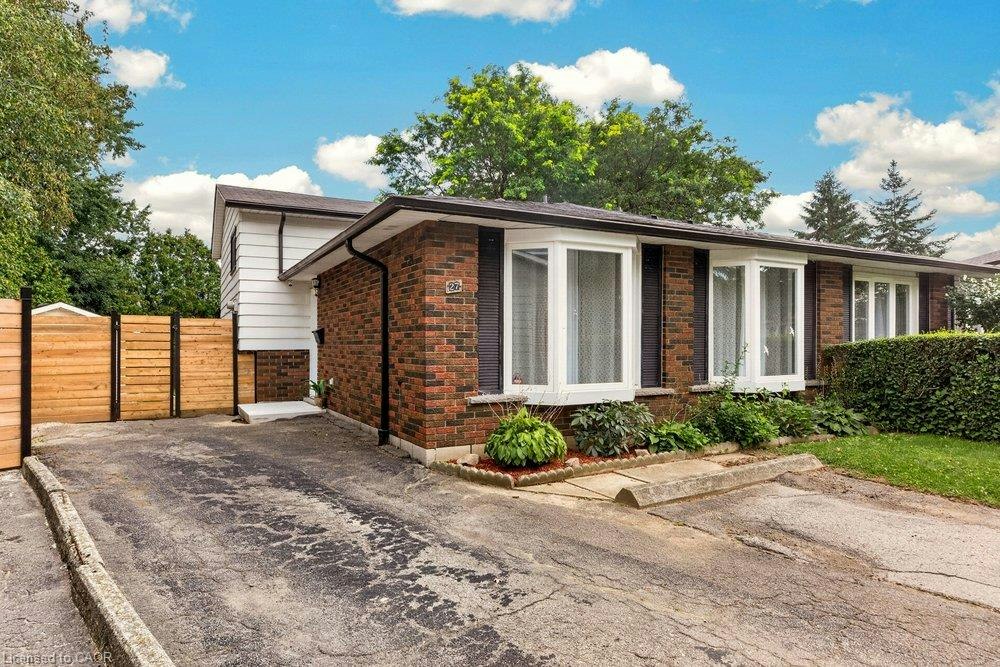 27 Gretna Court, Hamilton, ON, L9C 4V1