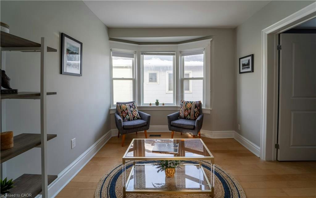 Main-401 Courtland Avenue E, Kitchener, ON, N2G 2W3 - 4