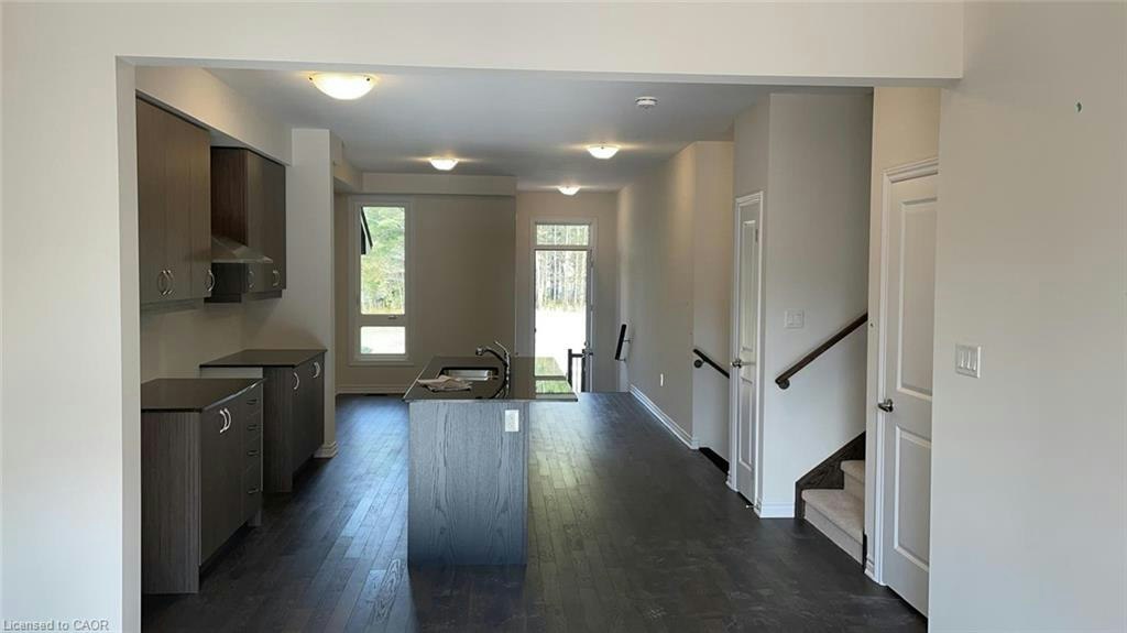 3 Eberhardt Drive, Wasaga Beach, ON, L9Z 0K6 - 2