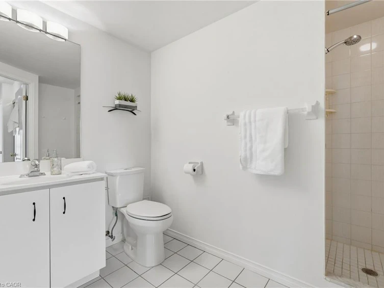 403-100 Millside Drive, Milton, ON, L9T 5E2 - 22