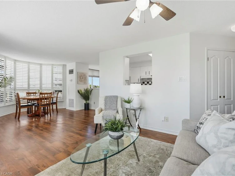 403-100 Millside Drive, Milton, ON, L9T 5E2 - 11