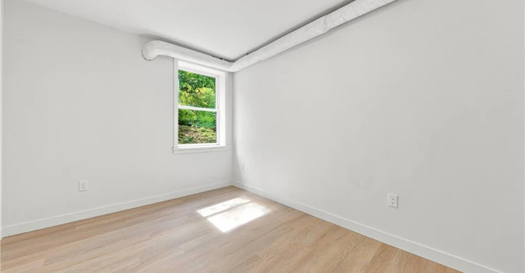 310-325 James Street S, Hamilton, ON, L8P 3B7 - 9