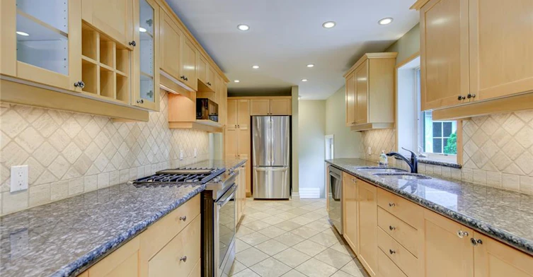 281 Pinehurst Drive, Oakville, ON, L6J 4X2 - 12