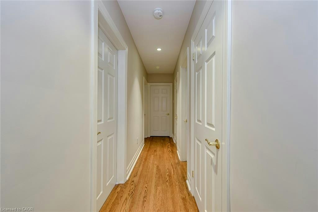 281 Pinehurst Drive, Oakville, ON, L6J 4X2 - 19